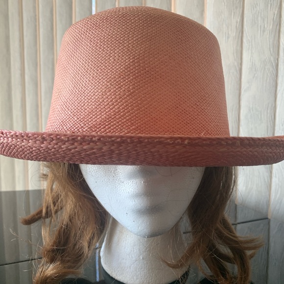 Love the retro Annie Hall pink straw hat and the wear-with-everything style! - Picture 3 of 6